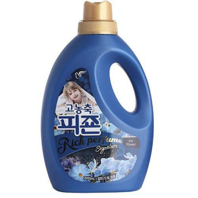 Кондиционер для белья PIGEON RICH PERFUME SIGNATURE Hi-Enriched <Fabric Softener> Ice Flower (Bottle 2L)