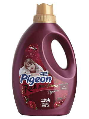 Кондиционер д/белья PIGEON RICH PERFUME SIGNATURE Hi-Enriched <Fabric Softener> La Fiesta (Bottle 20