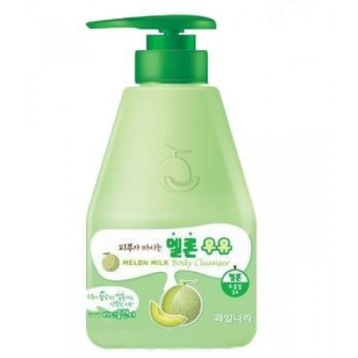 Гель для душа дынный Kwailnara Melon Milk Body Cleanser 560гр